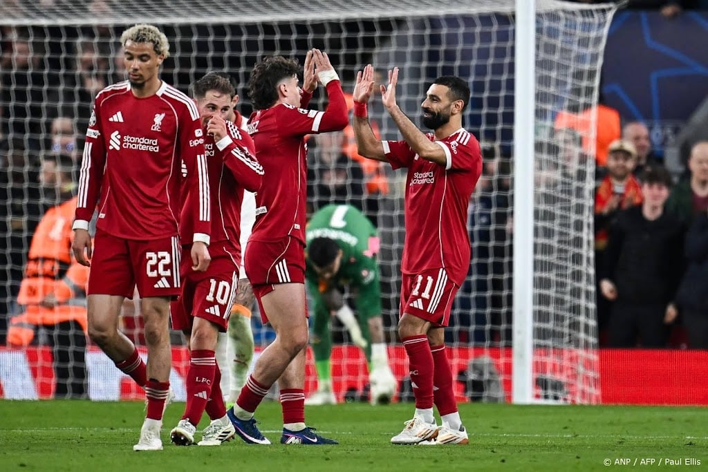 Liverpool na ruime zege op Galatasaray weer tegen PSG