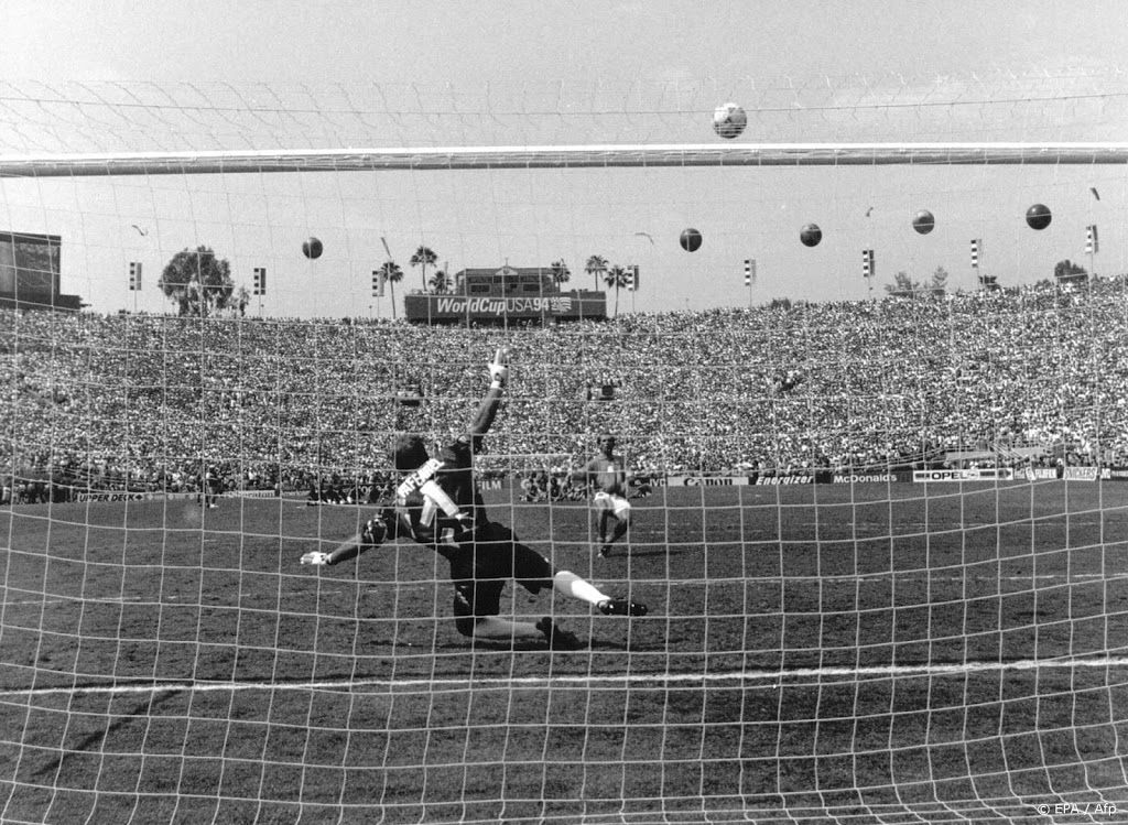 Rivalen van WK 1982 strijden nu samen tegen coronavirus