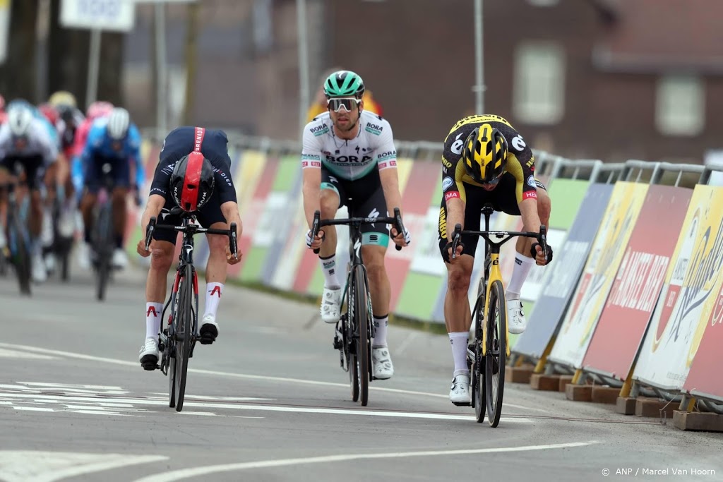 Wout van Aert bezorgt Jumbo-Visma tweede zege in Amstel Gold Race