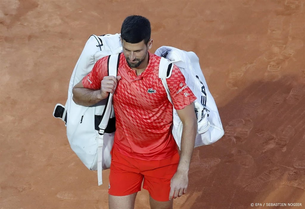 Djokovic bezorgd om elleboog in aanloop naar toernooi Banja Luka