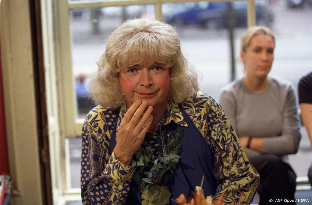 Margreet Dolman maakt positieve coronashow in theater