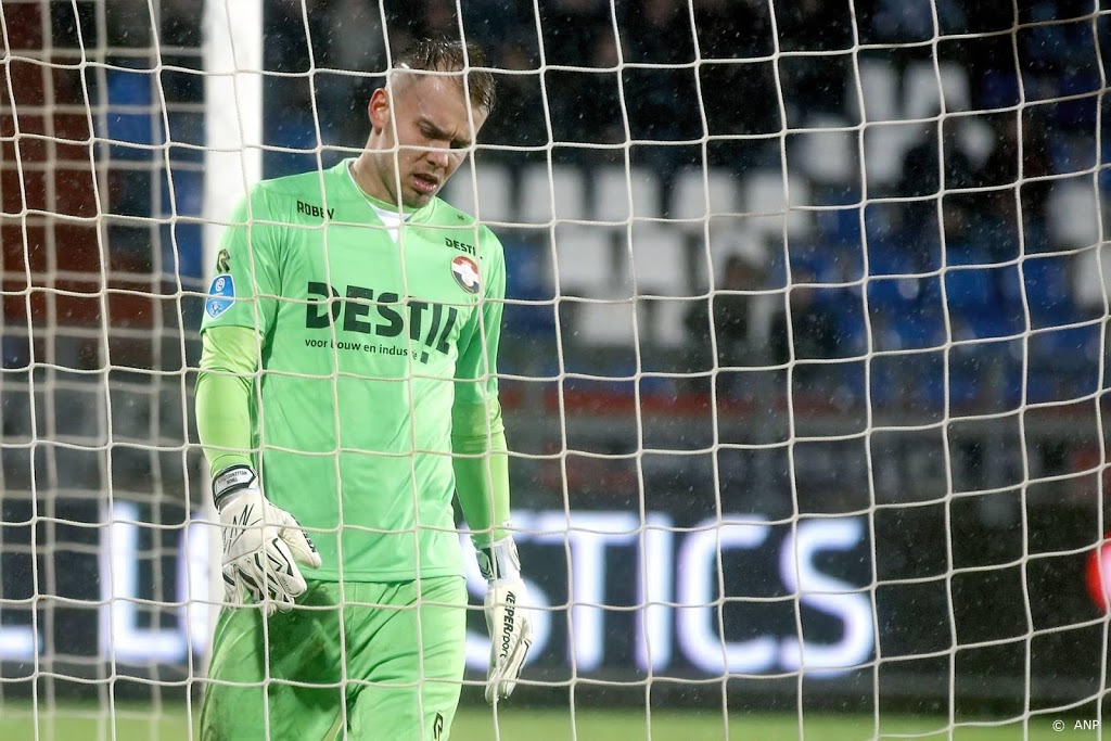 Doelman Wellenreuther neemt afscheid van Willem II
