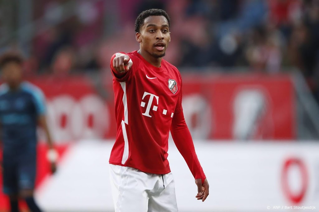 Willems en Dylan Timber in Team Curaçao voor duel met Ajax