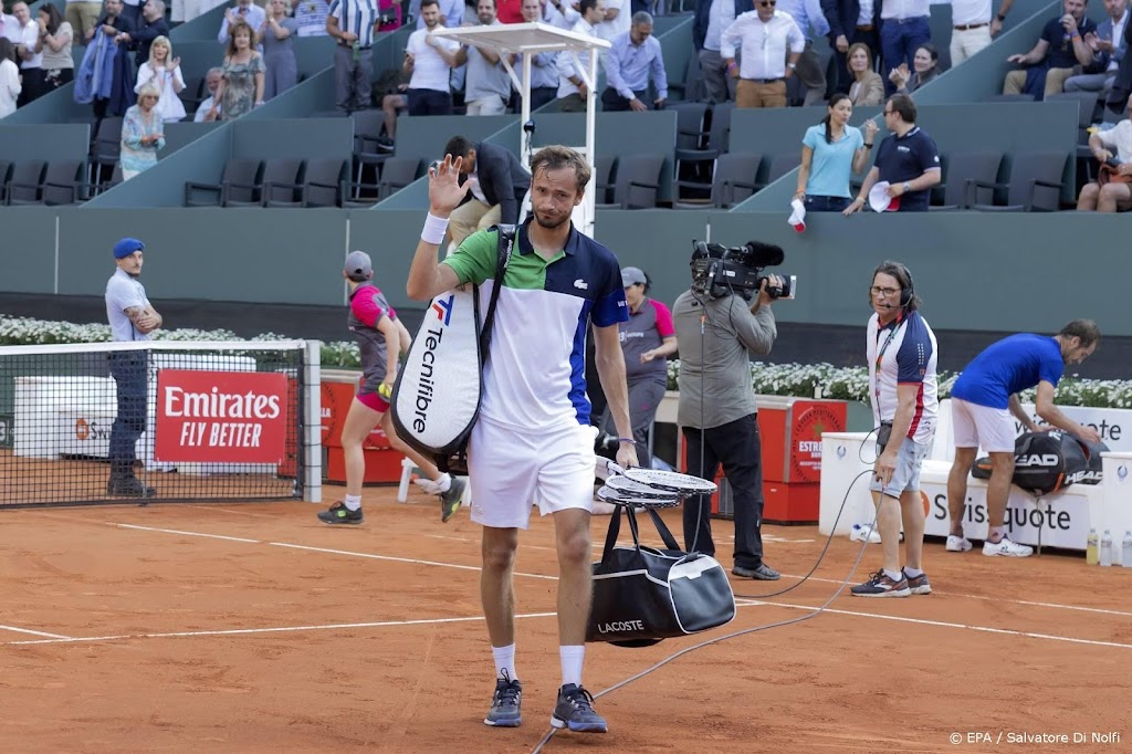Medvedev rekent zichzelf niet tot titelkandidaten Roland Garros 