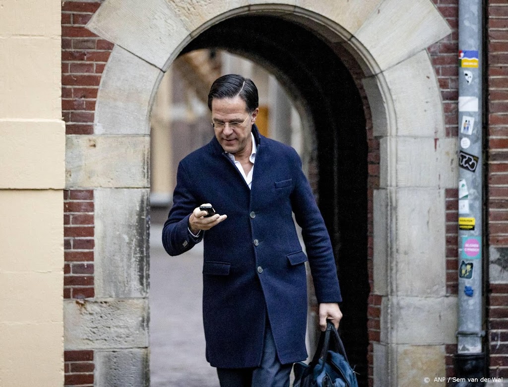 Onderzoeker: raar dat Rutte zelf beslist wat hij bewaart