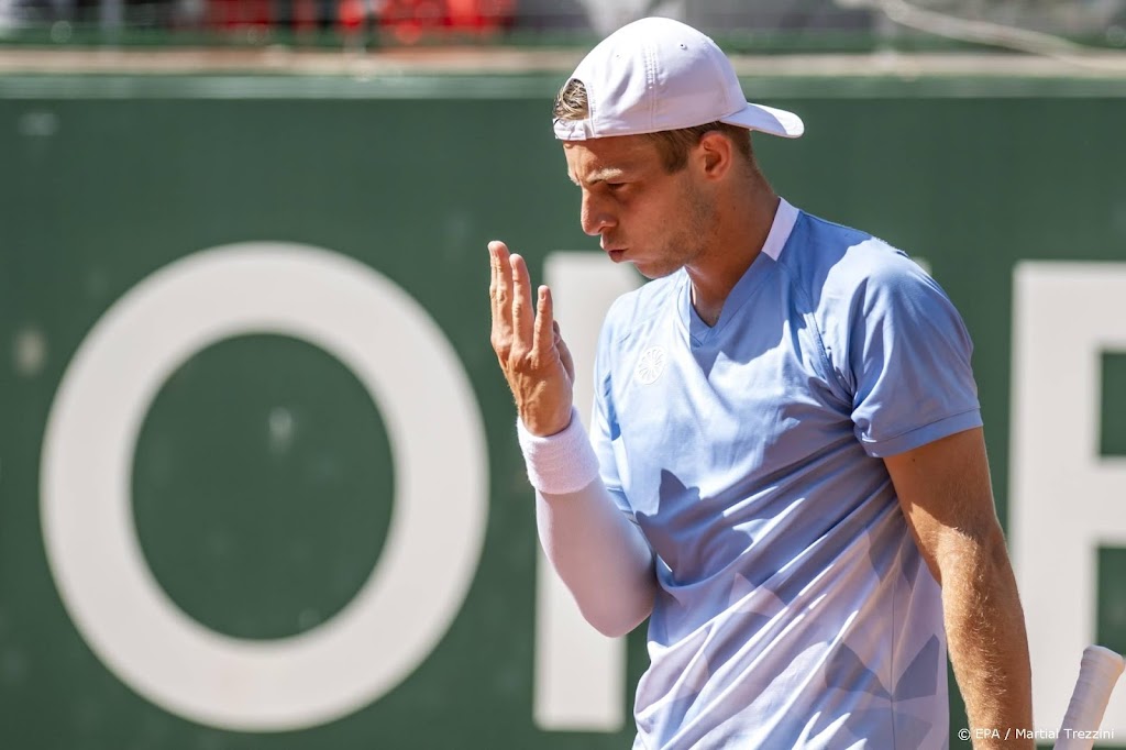 Tennisser Griekspoor bereikt kwartfinales in Genève