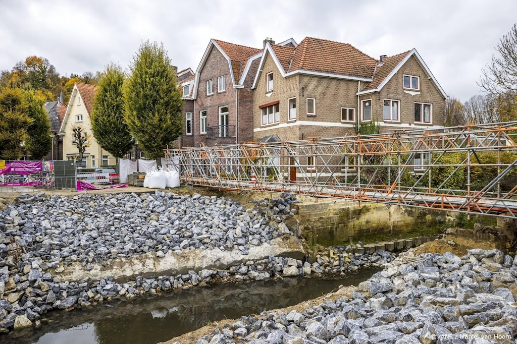 RWS trad goed op bij watercrisis Limburg, rolverdeling kan beter