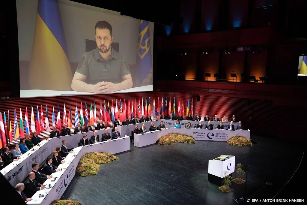 Zelensky komt met adviesraad voor herstellen macht op de Krim