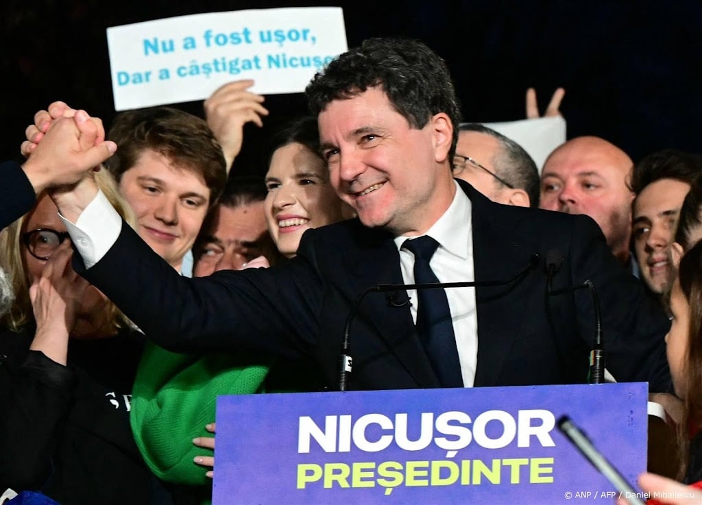 Exitpoll: centrist Dan leidt in Roemeense presidentsverkiezingen