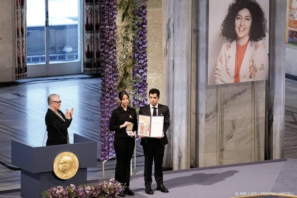 Nobelprijswinnares Narges Mohammadi ontslagen uit het ziekenhuis
