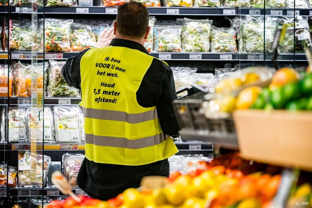 'Supermarkten juichen loslaten mondkapjesplicht toe'