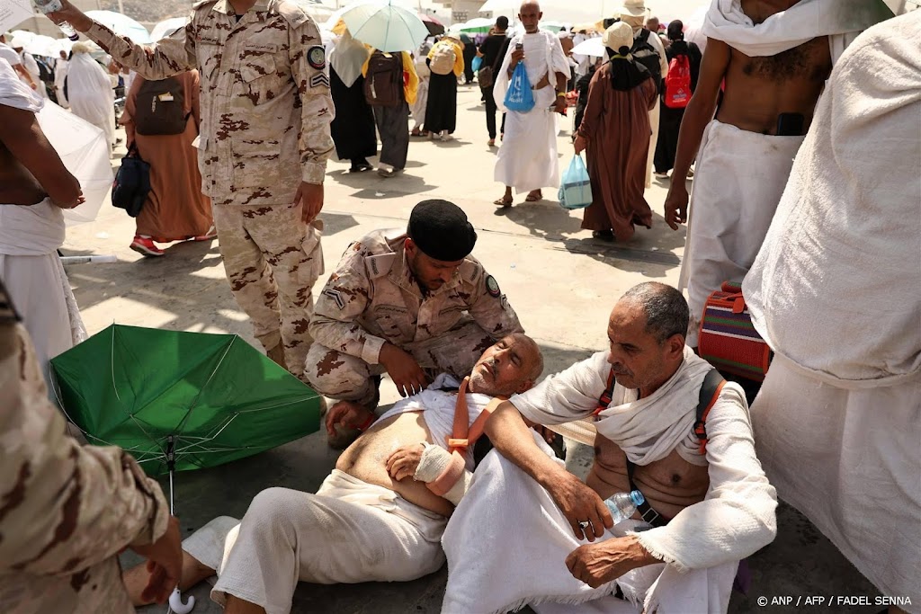 Dodental moslimbedevaart Mekka loopt op door hitte