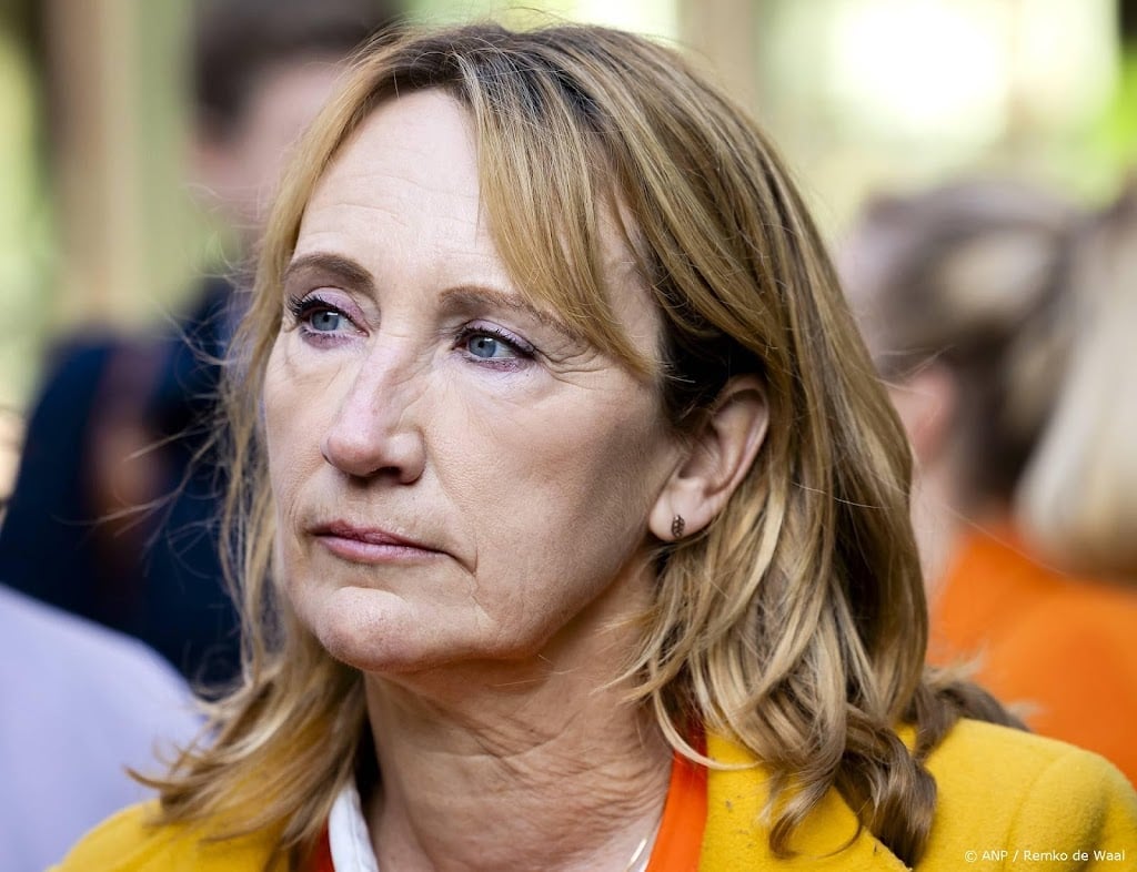 Jubileum Simone van der Vlugt met 25e boek in bestsellerlijst