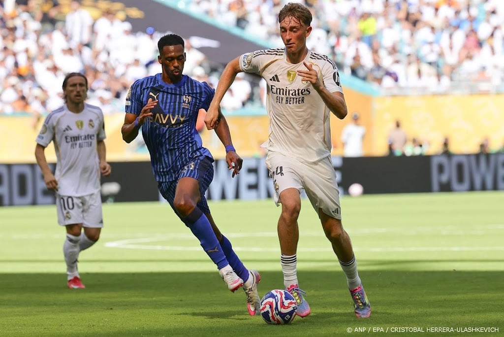 Real Madrid speelt gelijk op WK voor clubs bij debuut Huijsen 