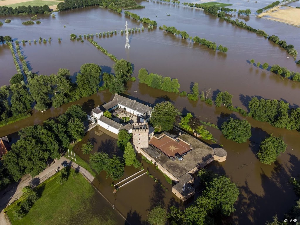 Dringende oproep om niet te recreëren op de Maas  