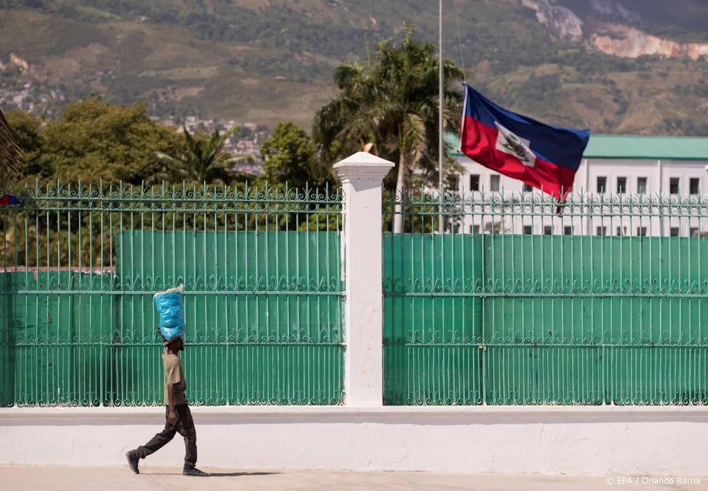 Gewonde weduwe van vermoorde president Haïti weer thuis