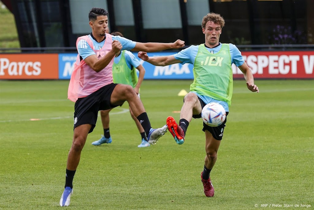 Feyenoord laat spits Bannis vertrekken naar Qatar