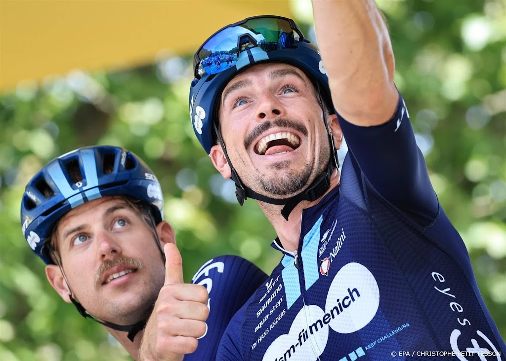 Wielerploeg DSM-Firmenich blundert bij tijdrit in Tour