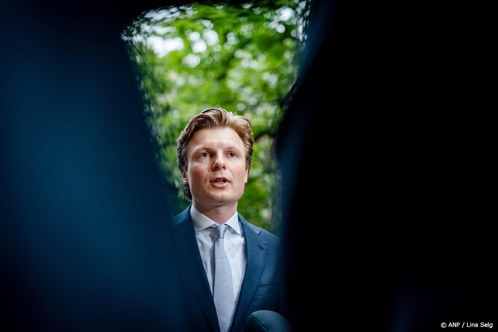 Brekelmans: F-16 kan Oekraïense grondtroepen nog niet ondersteunen