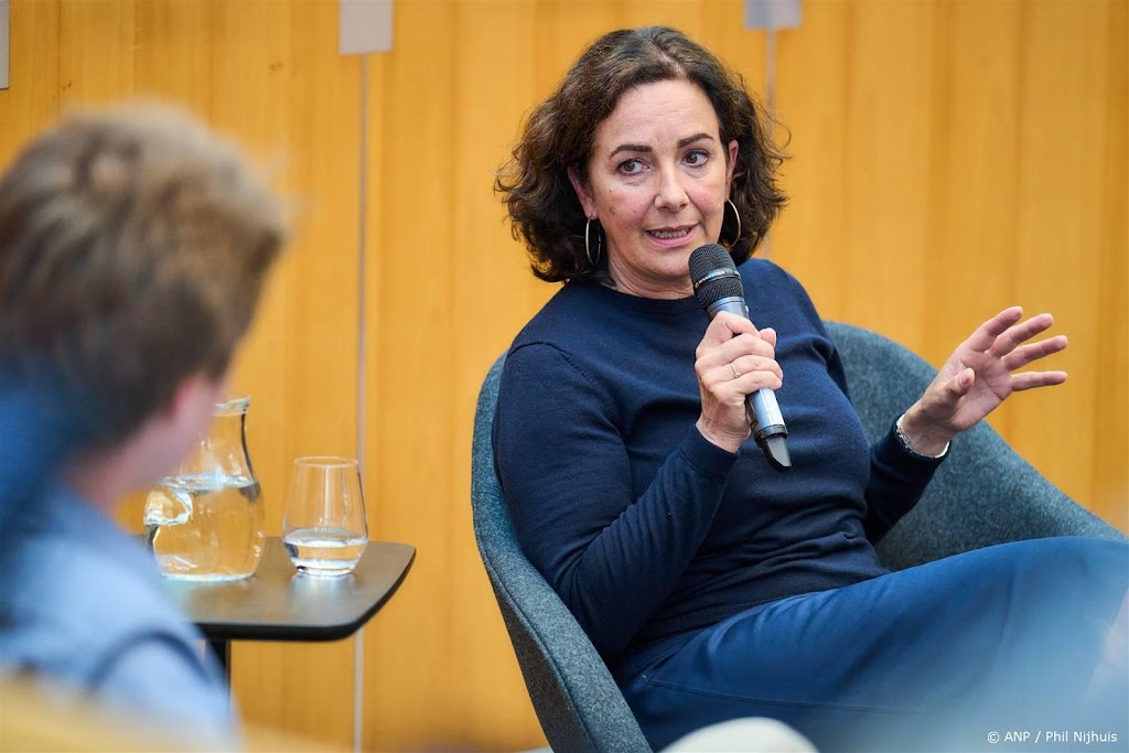 Halsema beëdigd voor tweede termijn als Amsterdamse burgemeester