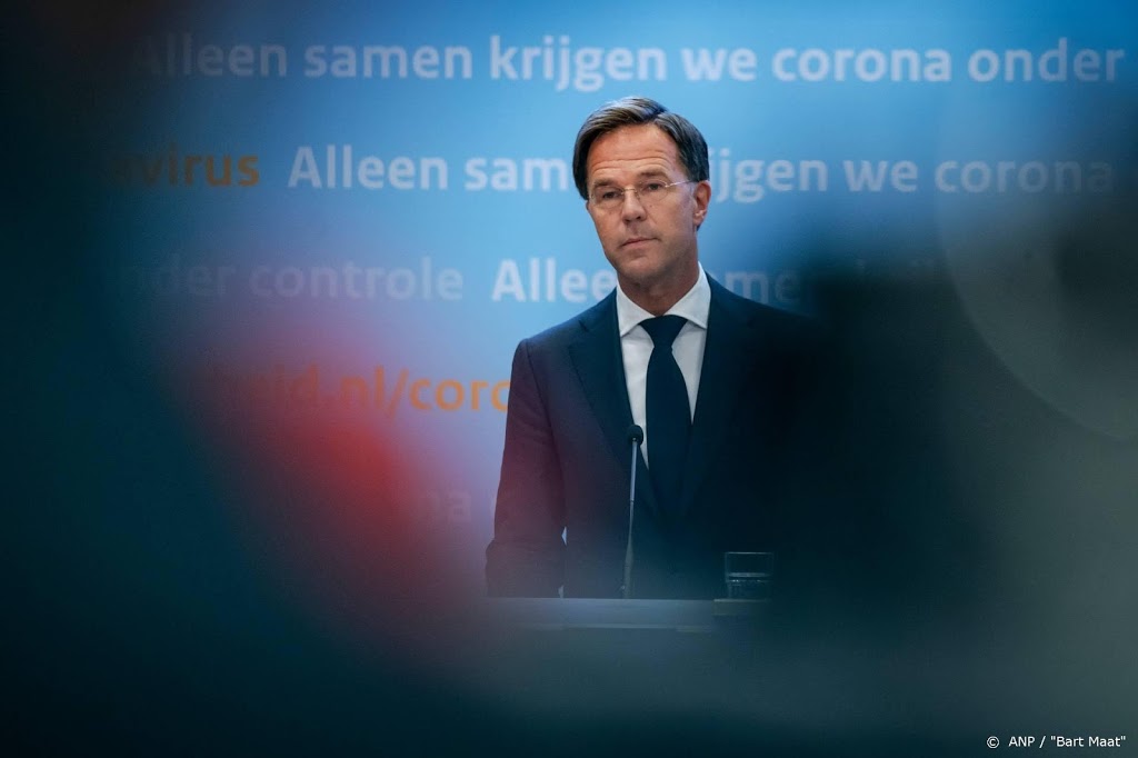 Dringend advies: geen bijeenkomsten thuis, maximaal zes mensen