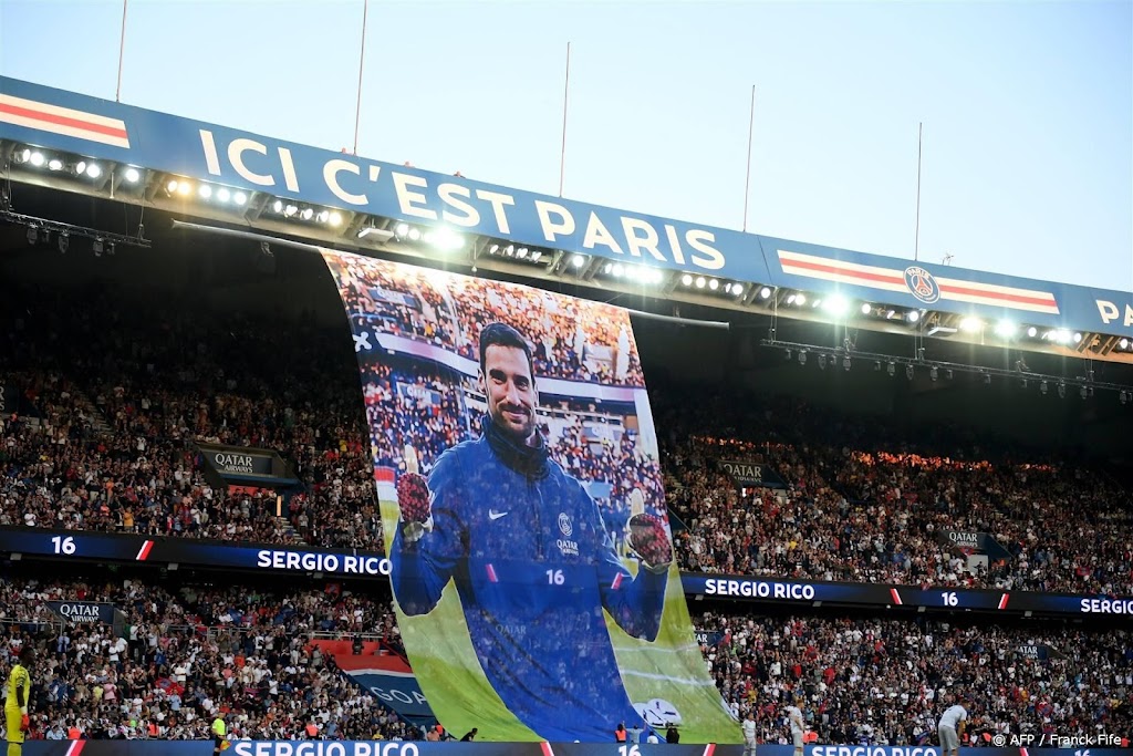 PSG-keeper Rico na bijna drie maanden uit ziekenhuis