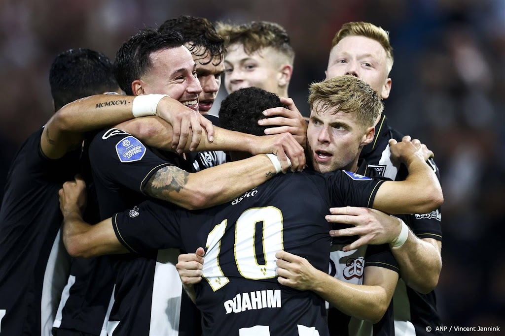 Heracles Almelo knokt zich naar zege op NEC 