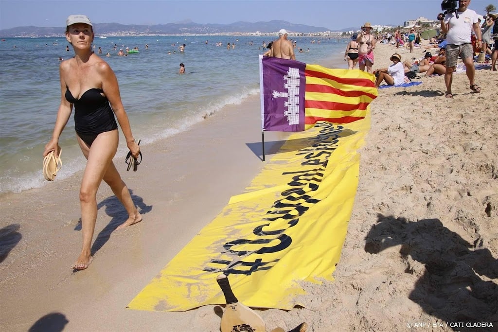 Baas TUI toont begrip voor Spaanse protesten tegen massatoerisme