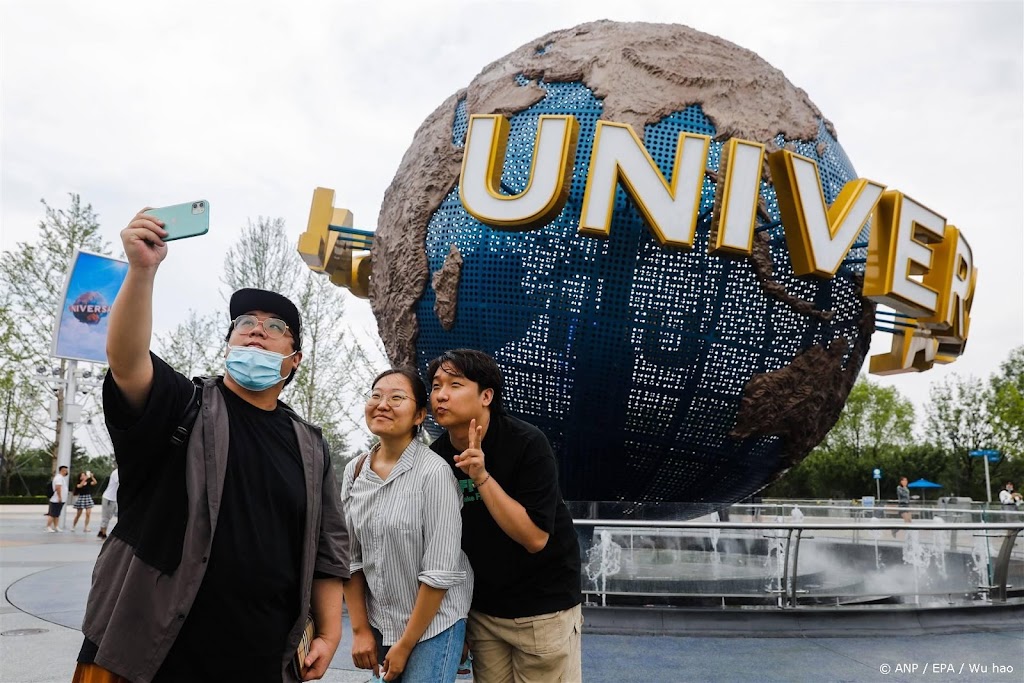 Krant: Universal stelt voorwaarden voor grootste pretpark Europa