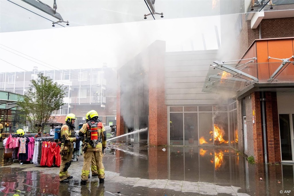 Politie: verspreid geen beelden verdachten brandstichting Alkmaar 
