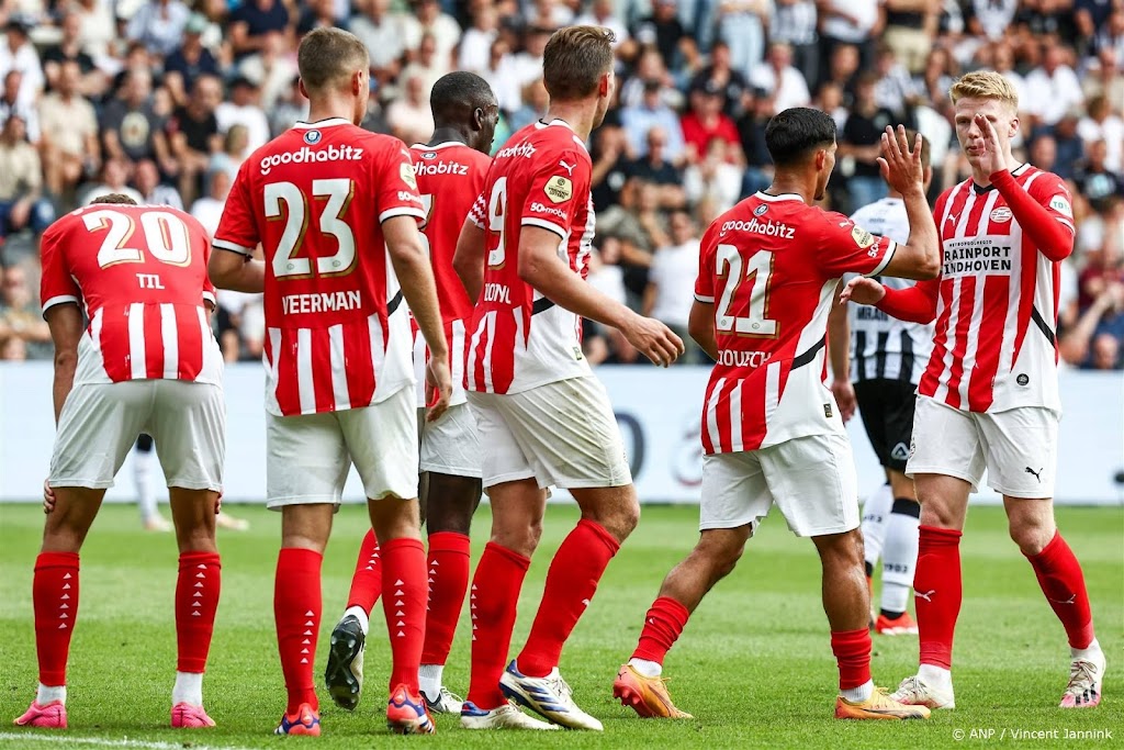 PSV wint ook tweede competitiewedstrijd tegen Heracles Almelo