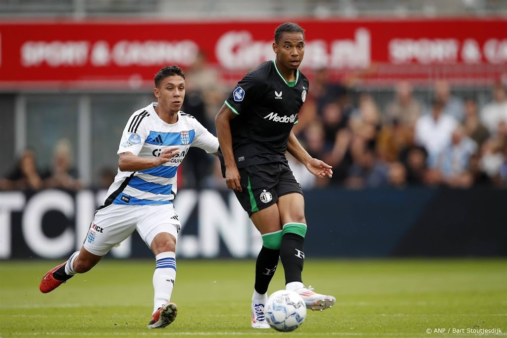 Stengs is van waarde voor Feyenoord tegen pover PEC Zwolle 