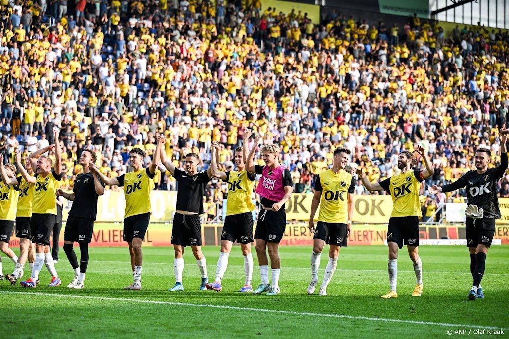 Van den Bergh scoort tegen Ajax 'voor mooie club en fans van NAC' 