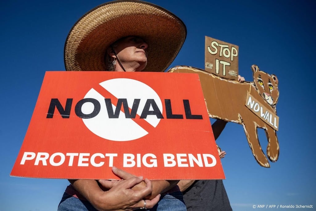Grensproject in nationaal park Texas stilgelegd na felle kritiek