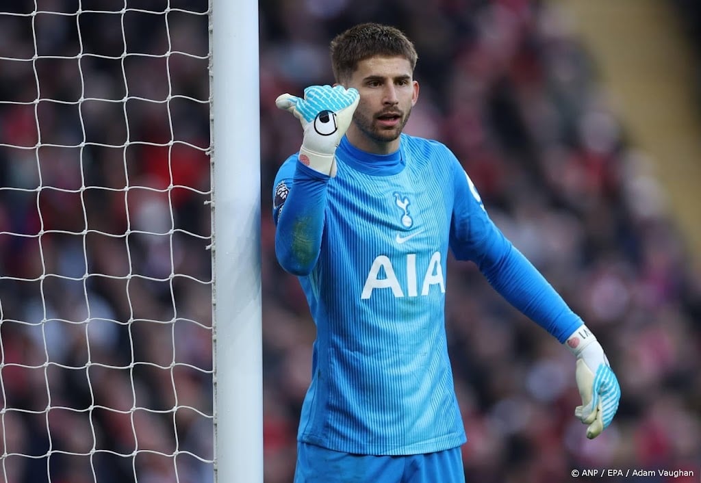 Juventus huurt doelman Vicario van Tottenham Hotspur