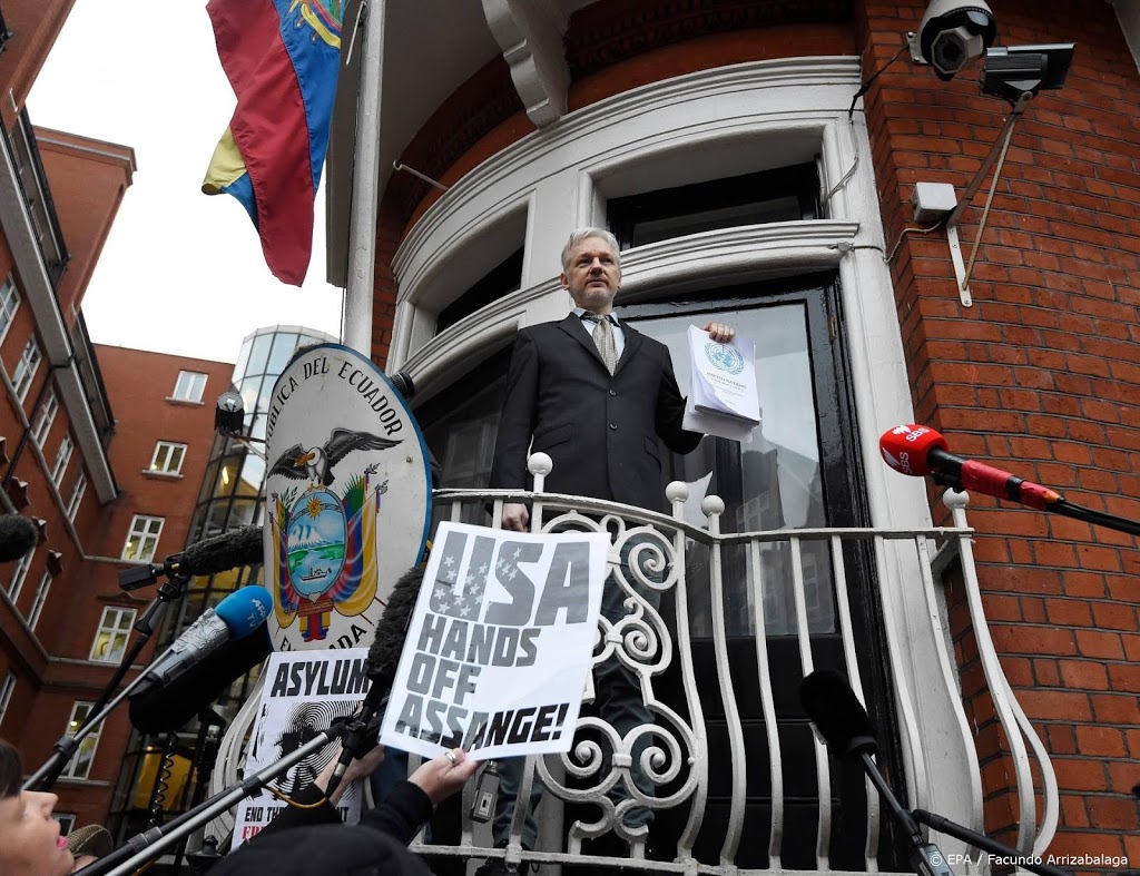 'Gratie voor Assange als hij zei wie de Democraten hackten'