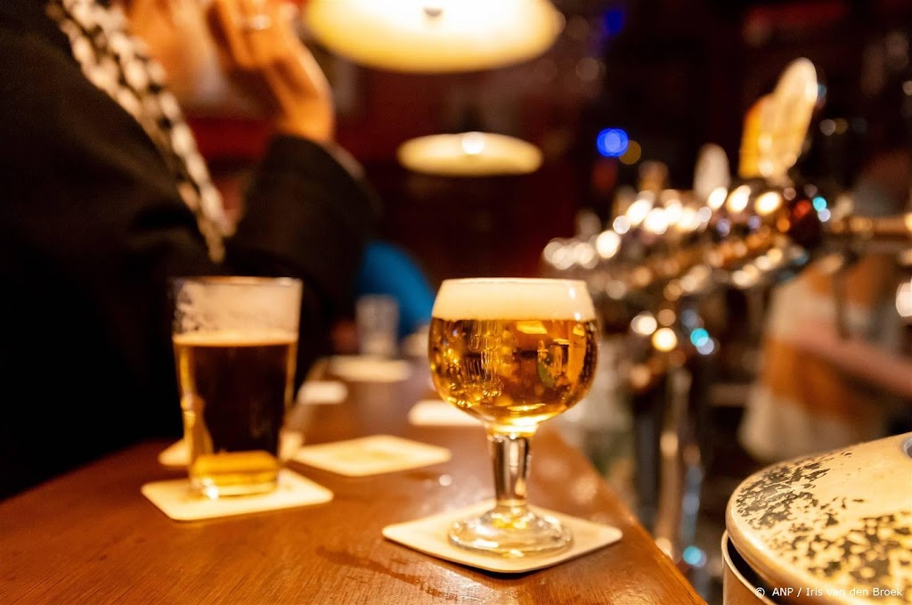 Studie: recordomzet horeca verwacht, maar marges staan onder druk