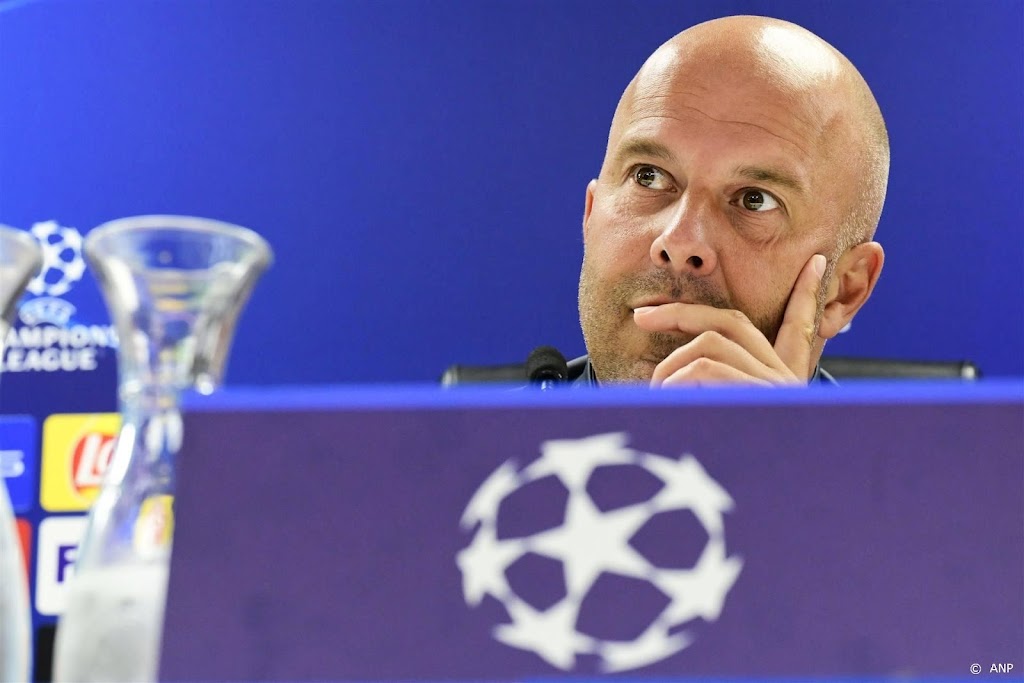 Feyenoord-coach Slot maakt Celtic niets wijzer over spitspositie