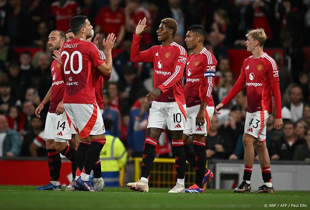  Manchester United treft zeven keer doel in League Cup