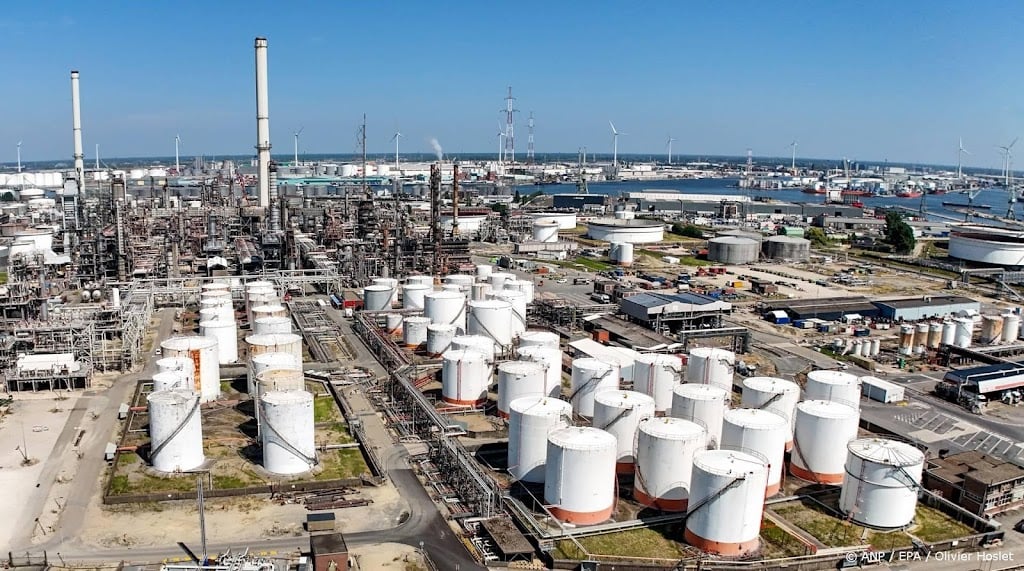 ExxonMobil schort plannen voor plasticrecycling in Rotterdam op