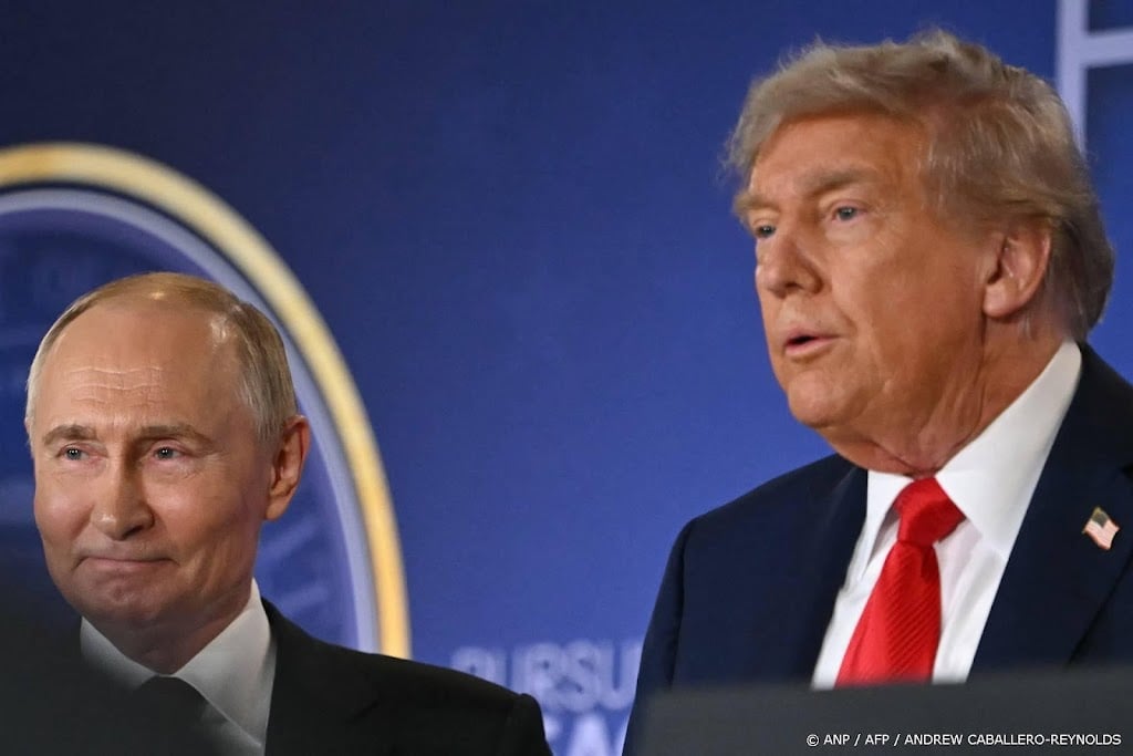Poetin heeft me laten zakken, zegt Trump