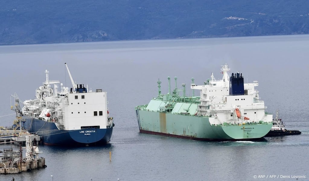 Brussel overweegt import Russisch lng sneller te stoppen