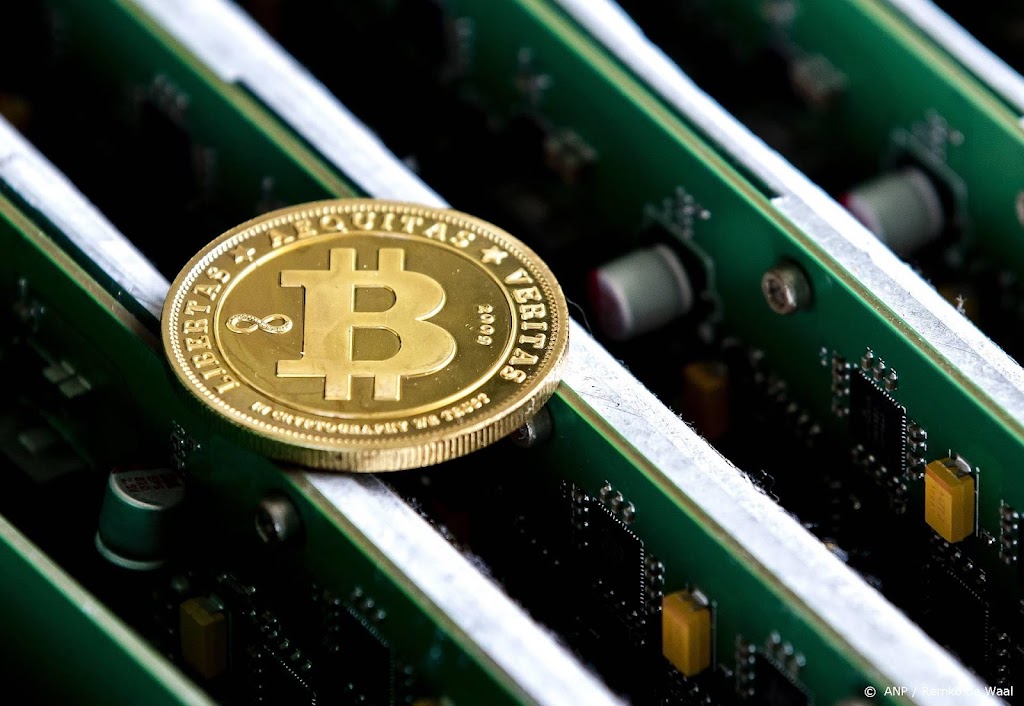 Waarde bitcoin kruipt richting recordhoogte