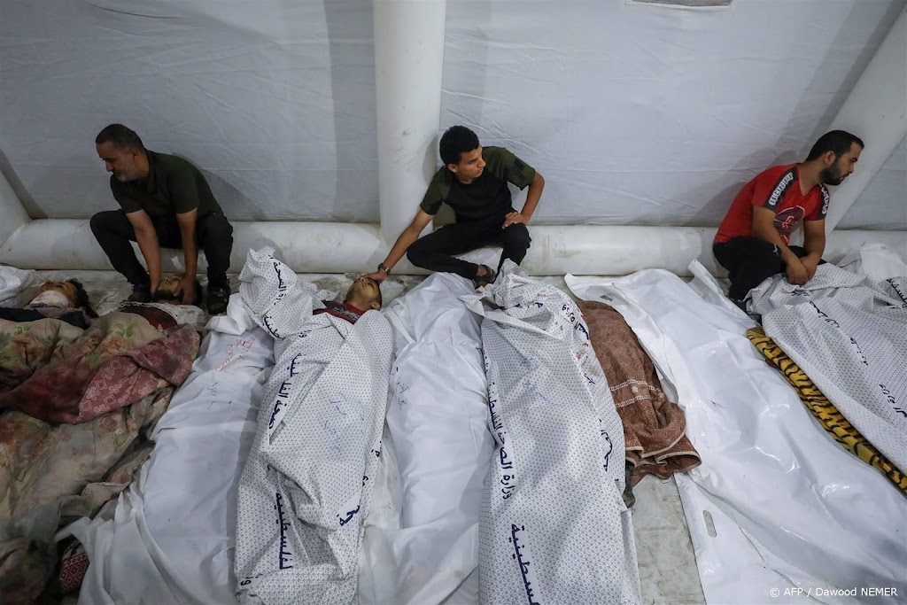 Israël roept inwoners Gaza-Stad op om naar zuiden te evacueren