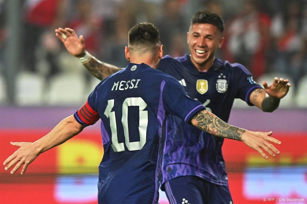 Doelpunten Messi helpen Argentinië aan zege op Peru