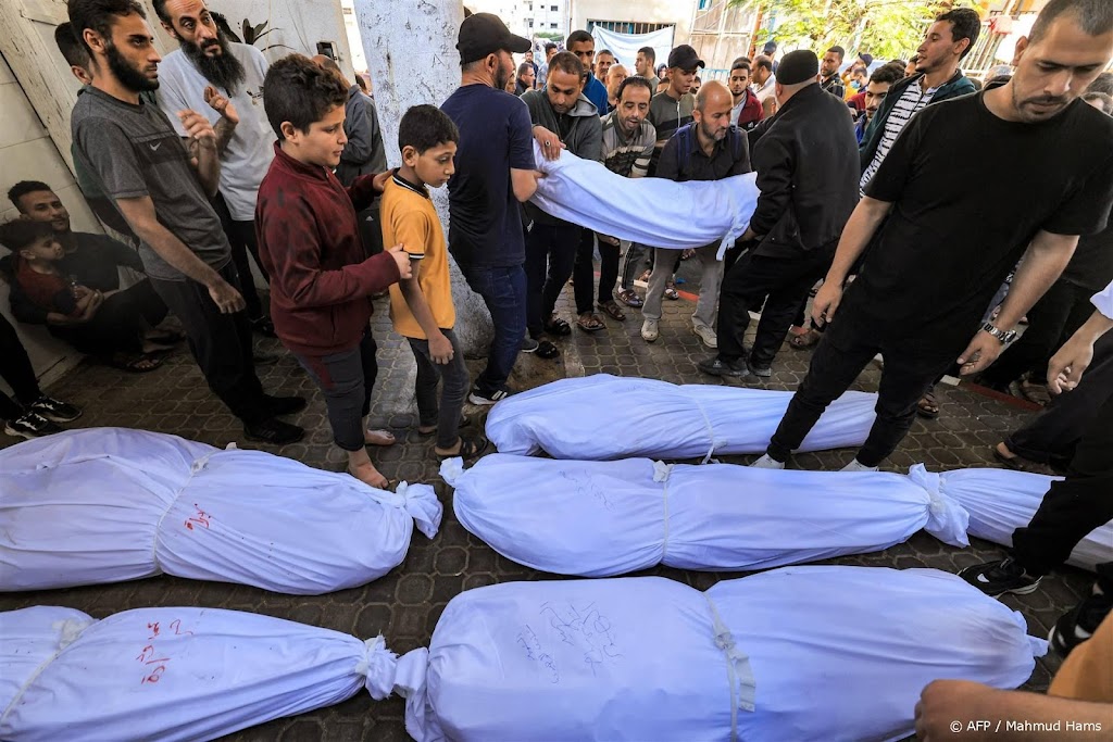 Paus betreurt hopeloze situatie in Gaza
