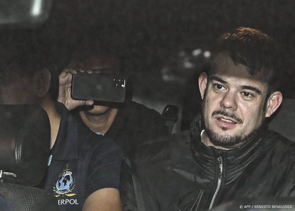 Moeder Holloway: Van der Sloot geeft doden Natalee toe