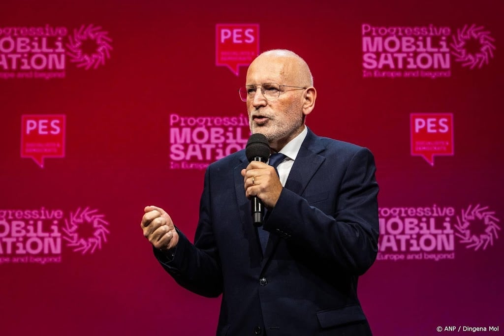 Timmermans droomt van Europese fusie groenen en sociaaldemocraten