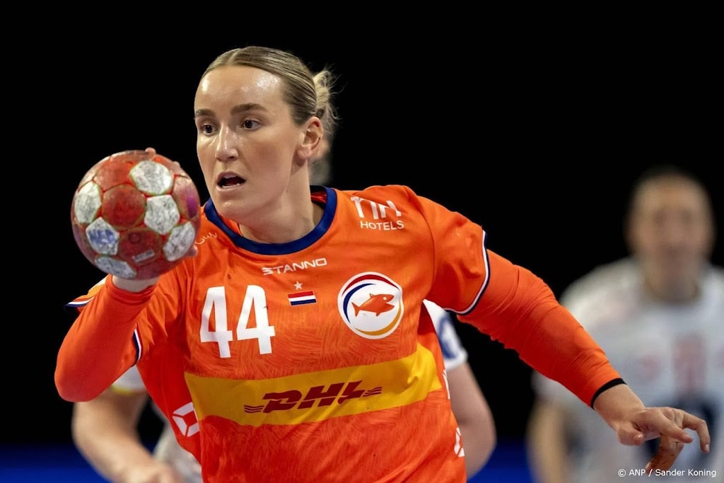 Verjongde handbalploeg rekent af met Bosnië in EK-kwalificatie 