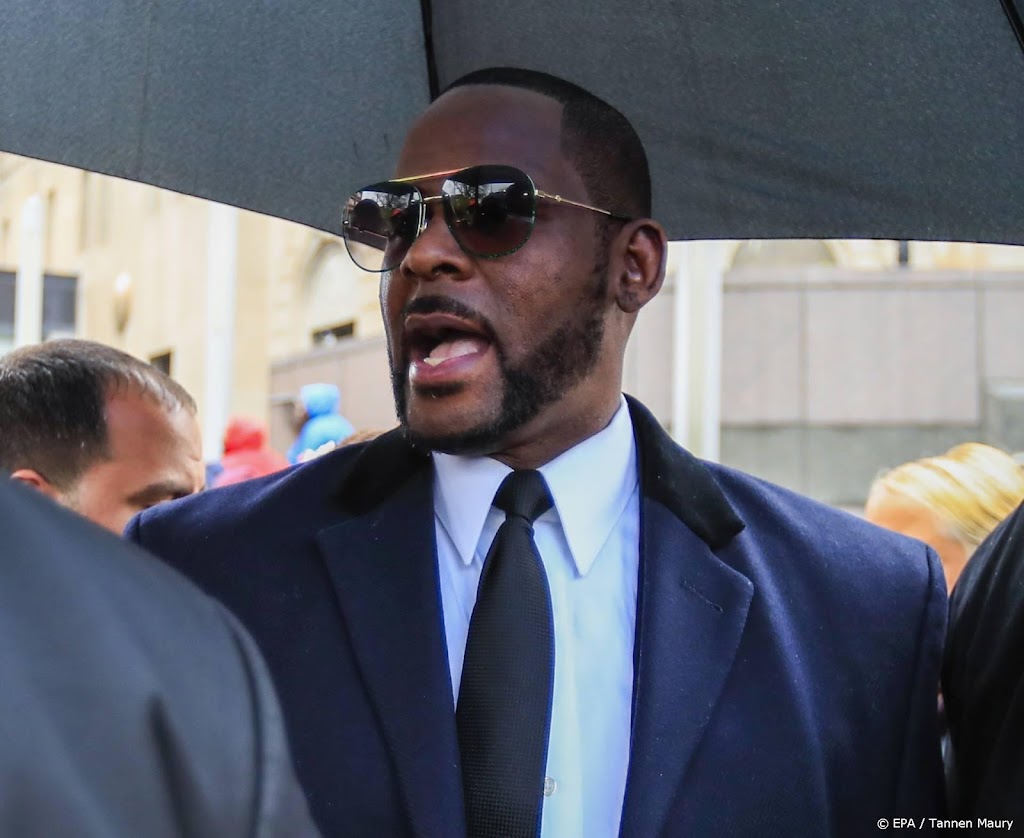 Medewerker R. Kelly krijgt celstraf voor intimideren getuige